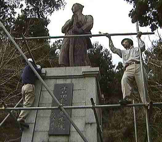 �u�g�c���A���v�����蕗�i