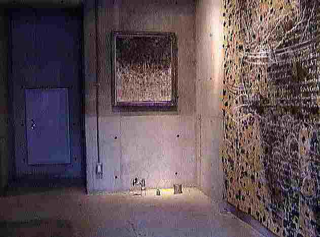 �������i�E��