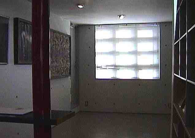 ��K�W�������i