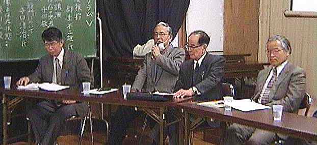 �`�����ł̃p�l���f�B�X�J�b�V�������i�U